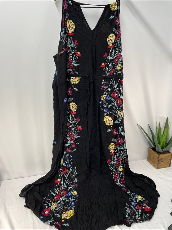 City Chic Dresses & Skirts - CITY CHIC FLORAL SLEEVELESS MAXI DRESS FTL-04-216